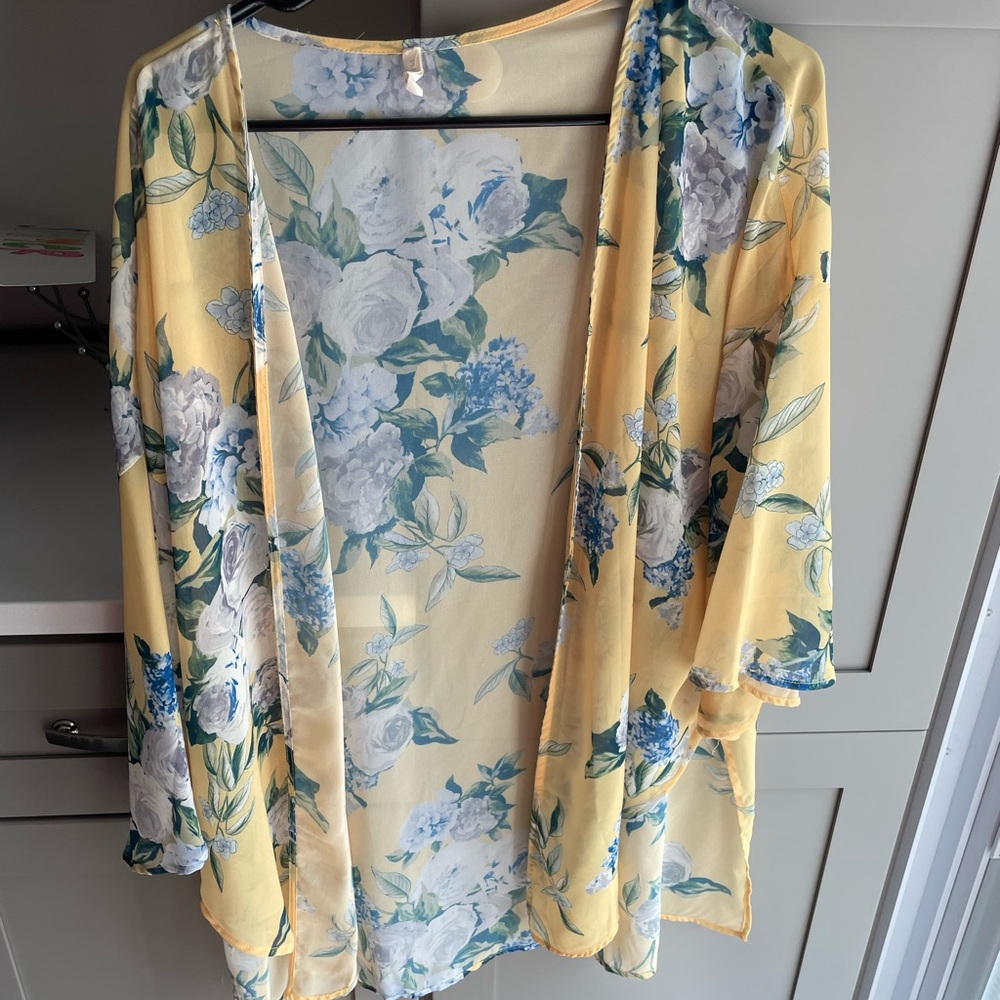 Beautiful sheer kimono in yellow and blue floral pattern